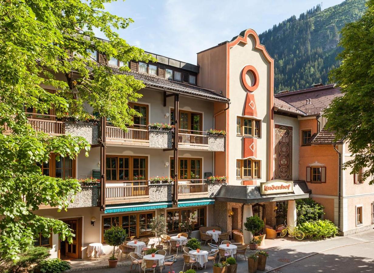 Landhotel Lindenhof Feld am See Buitenkant foto
